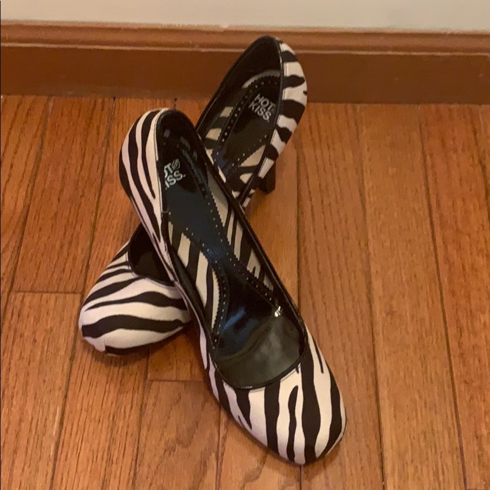 Zebra heels